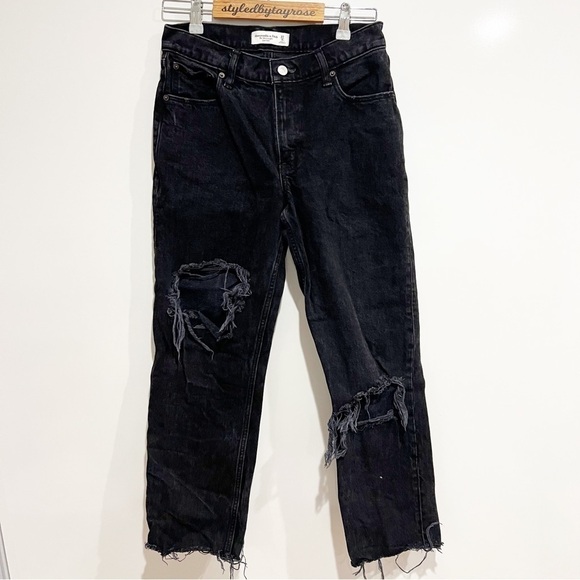 Abercrombie & Fitch 90’s Straight Low Rise Jean - Picture 3 of 12